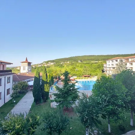 Harmony Hills Petkovi منتجع